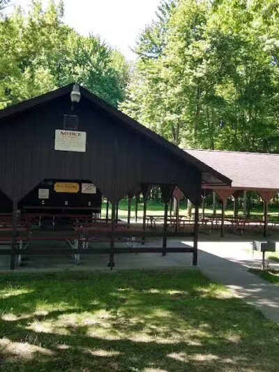 Lakefield Park - St Charles,