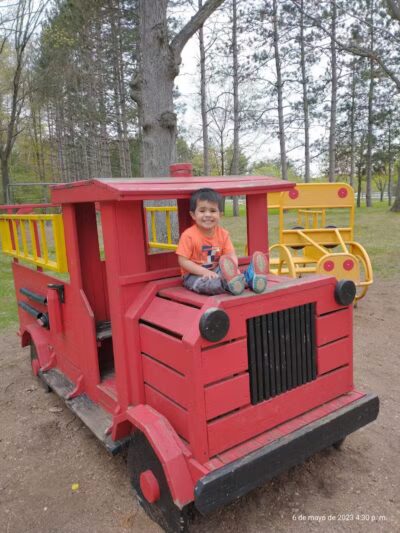 Lakefield Park - St Charles,