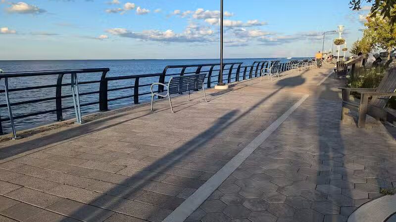 Blossom Heath Park - St Clair Shores,