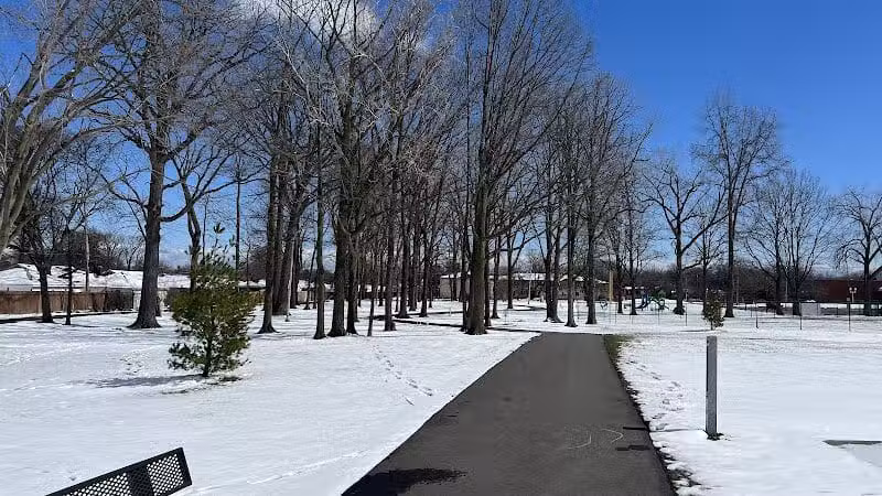 Brys Park - St Clair Shores,
