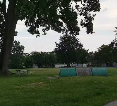 Frederick Park - St Clair Shores,