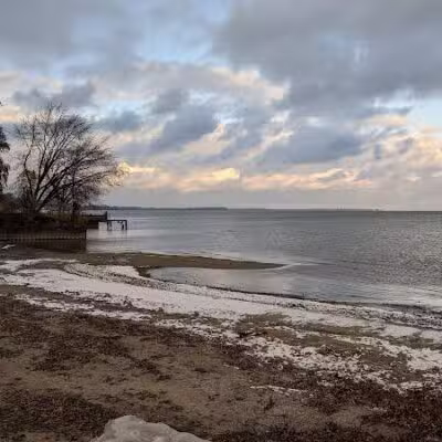 Veterans Memorial Park - St Clair Shores,