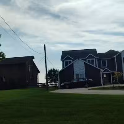 Veterans Memorial Park Parking - St Clair Shores,