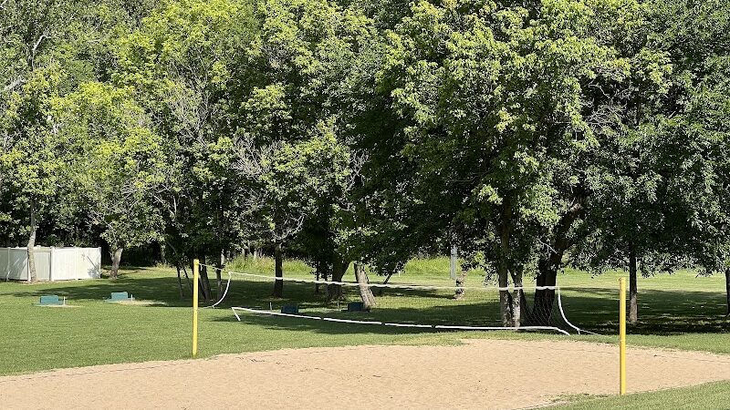 Tails & Trails Dog Park at Queeny Park(membership) - St. Louis, MO