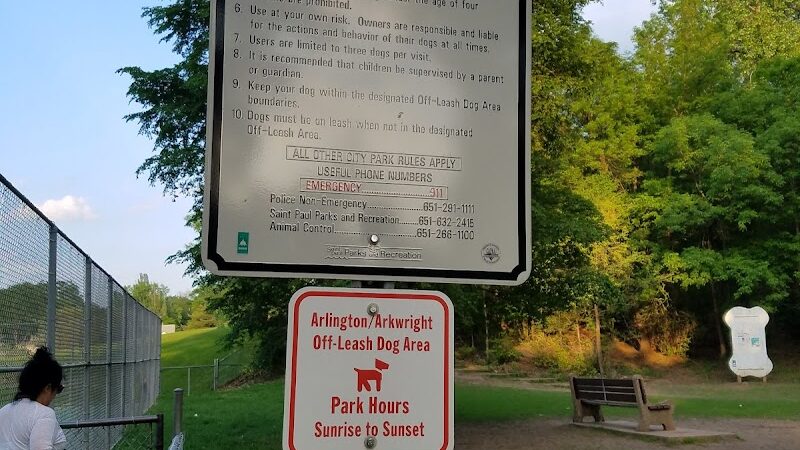 Arlington/Arkwright Off Leash Dog Park - St Paul, MN