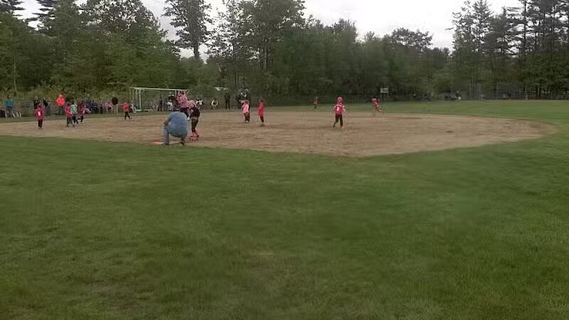 Standish Memorial Park - Standish,