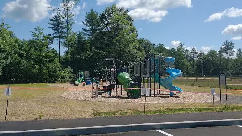 Standish Memorial Park - Standish,