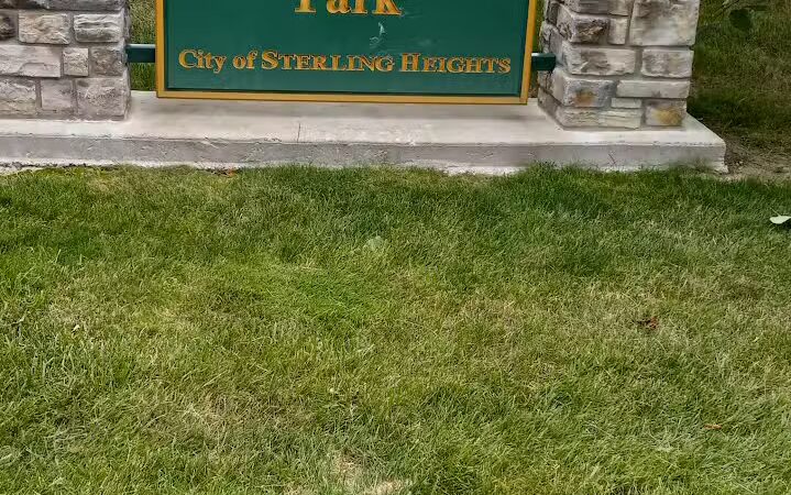 Arlingdale Park - Sterling Heights,