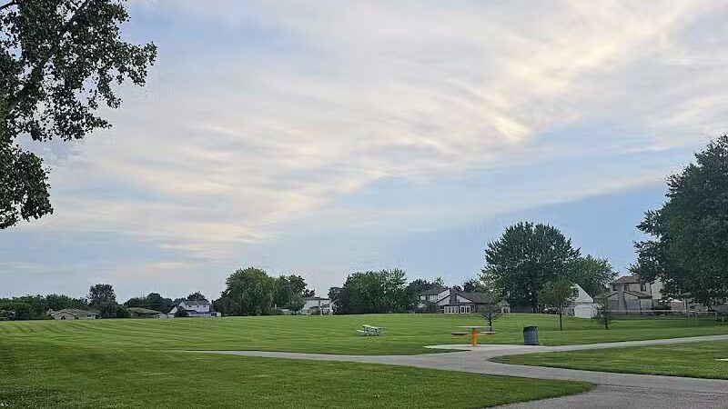 Arlingdale Park - Sterling Heights,