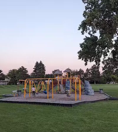 Arlingdale Park - Sterling Heights,