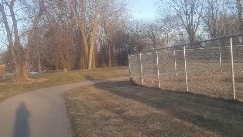 Avis Park - Sterling Heights,