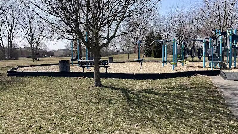 Avis Park - Sterling Heights,