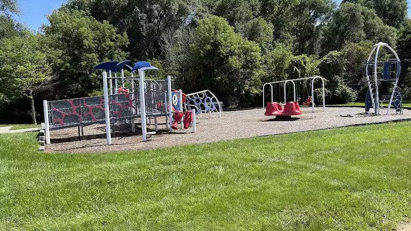 Baumgartner Park - Sterling Heights,