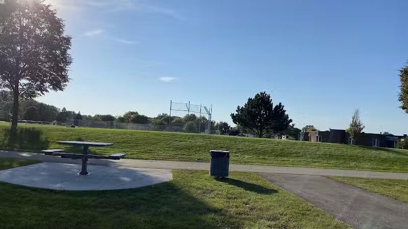 Carpathia Park - Sterling Heights,