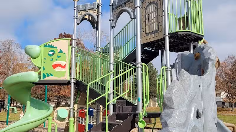Carpathia Park - Sterling Heights,