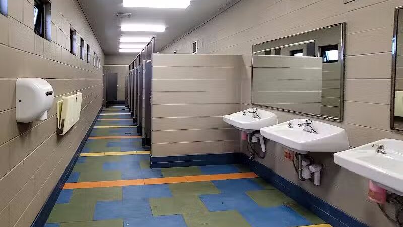 Dodge Park Splash Pad - Sterling Heights,