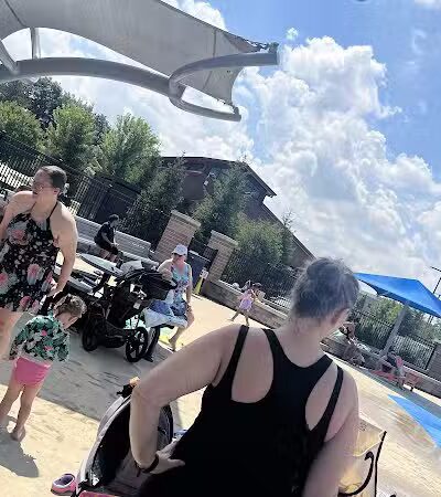 Dodge Park Splash Pad - Sterling Heights,