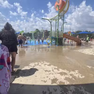 Dodge Park Splash Pad - Sterling Heights,