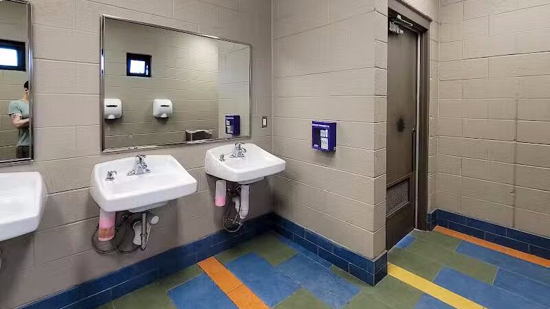 Dodge Park Splash Pad - Sterling Heights,