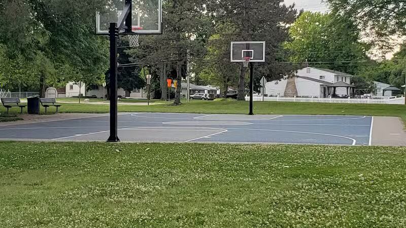 Farmstead Park - Sterling Heights,