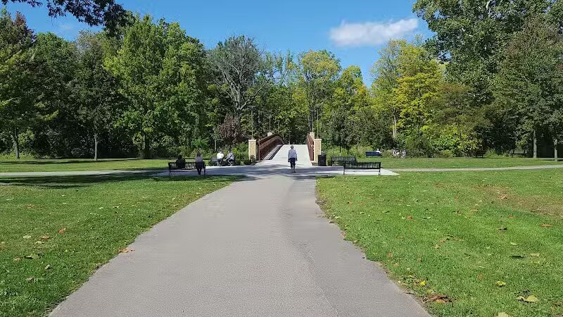 Parks & Recreation Sterling Heights - Sterling Heights,