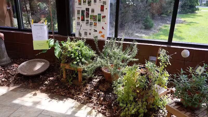 Sterling Heights Nature Center - Sterling Heights,