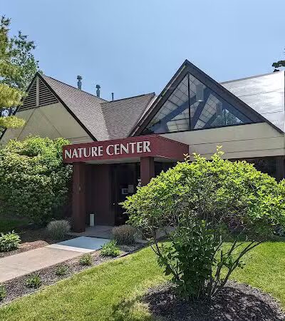 Sterling Heights Nature Center - Sterling Heights,