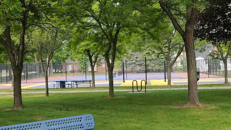 Washington Square Park - Sterling Heights,