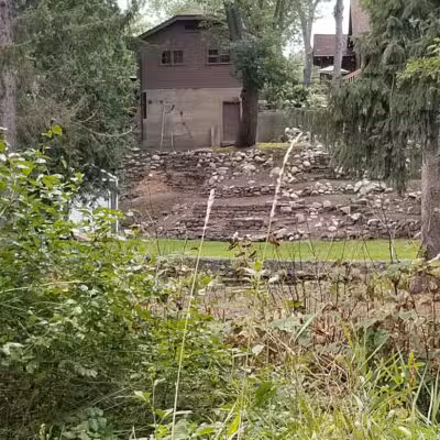 Jung Memorial Nature Area and Trail - Stevensville,