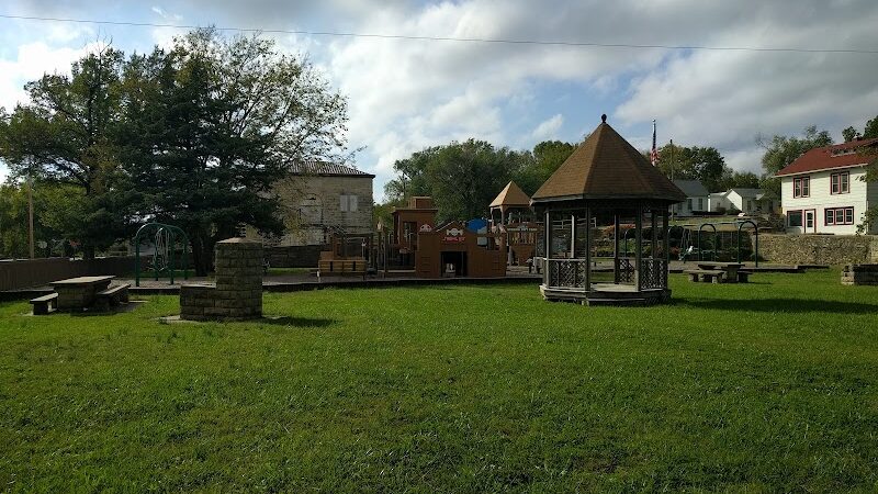 Strong City Park - Strong City, KS
