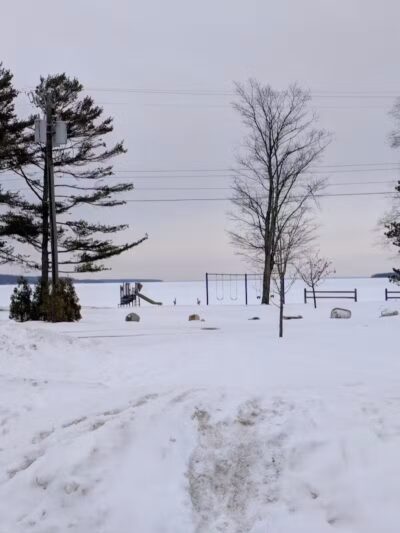 Sutton Park - Suttons Bay,