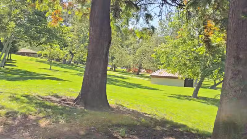 Veterans Memorial Community Regional Park - Sylmar, CA