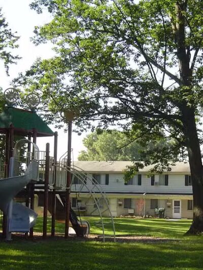 Taylor Park Townhomes - Taylor,