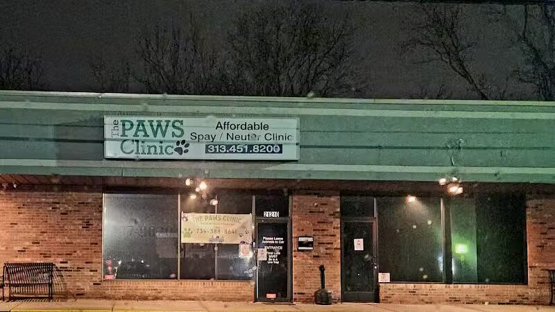 The Paws Clinic - Taylor,