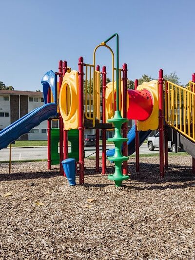 Heather Hill Apartments - Temple Hills, MD