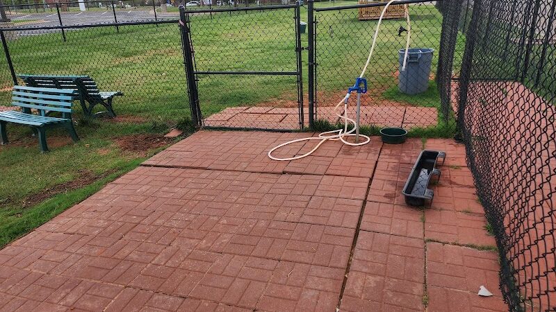 Duffys Dog Park - The Village, OK