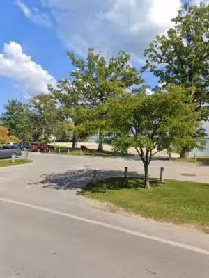 Traverse City Public Beach - Traverse City,