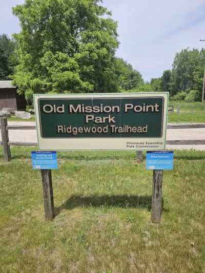 Old Mission Point Park - Ridgewood Trailhead - Traverse City,