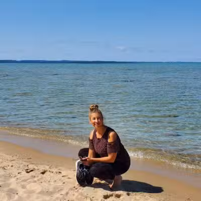 Old Mission Point Park - Ridgewood Trailhead - Traverse City,