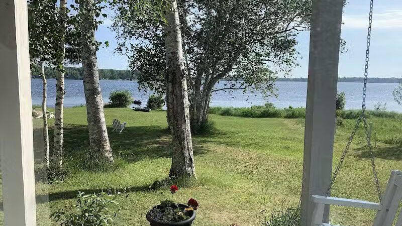 Birch Lodge & Motel - Trout Lake, MI