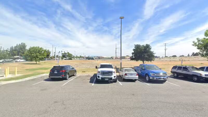 Dog Park at Love's Travel Stops - Tulare, CA