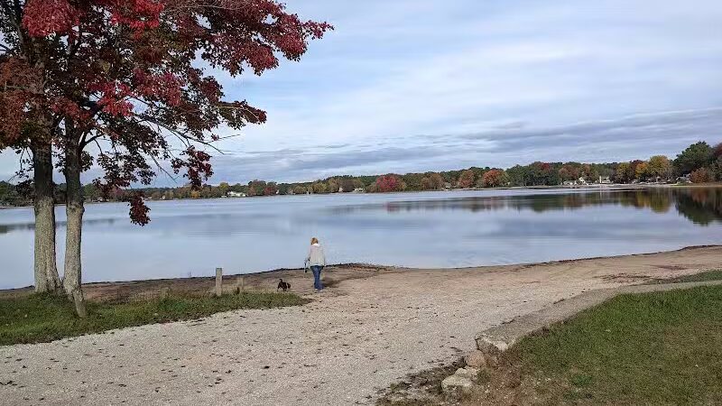 Twin Lake Park - Twin Lake,