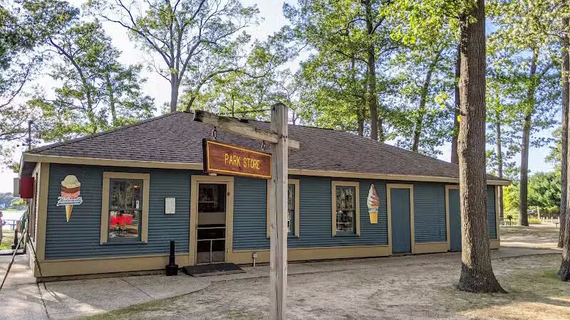 Twin Lake Park - Twin Lake,