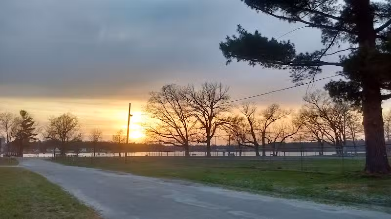 Twin Lake Park - Twin Lake,