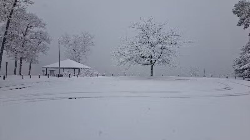 Twin Lake Park - Twin Lake,