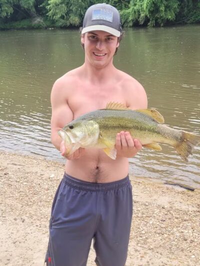 Canoe and Trail Sweetwater Tubing - Tylertown, MS