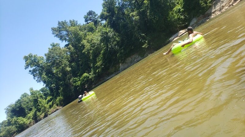 Canoe and Trail Sweetwater Tubing - Tylertown, MS