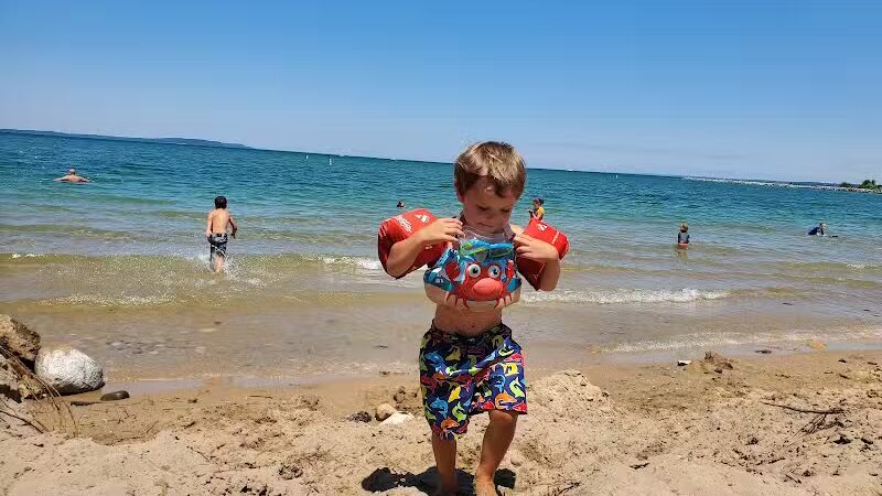 Elk Rapids Sandbar - US,