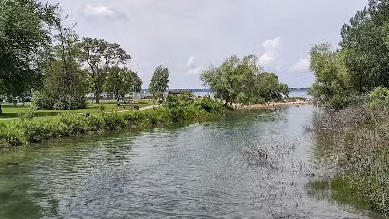 Elk Rapids Sandbar - US,