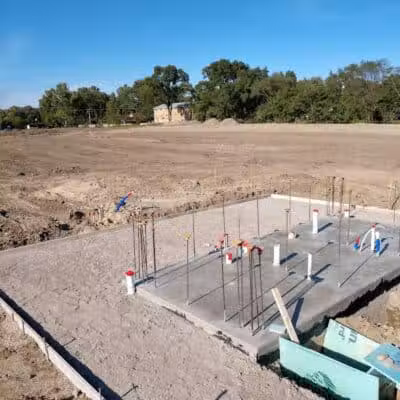 Pioneer Dog Park - Utica,